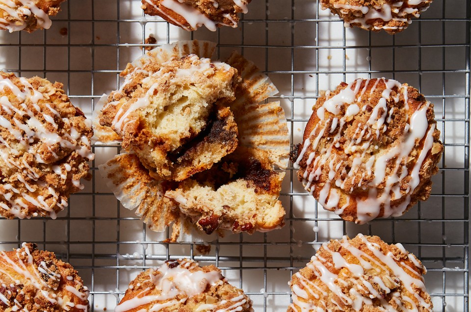 Stuffed Cinnamon Streusel Muffins - select to zoom
