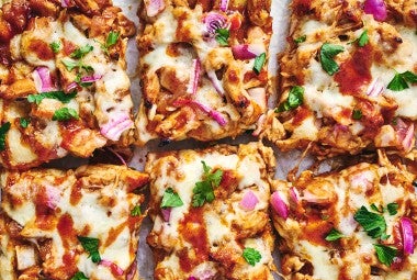 Barbecued Chicken Pizza 