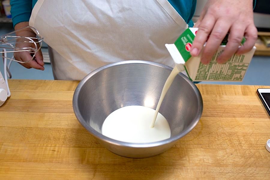 How to whip cream via @kingarthurflour