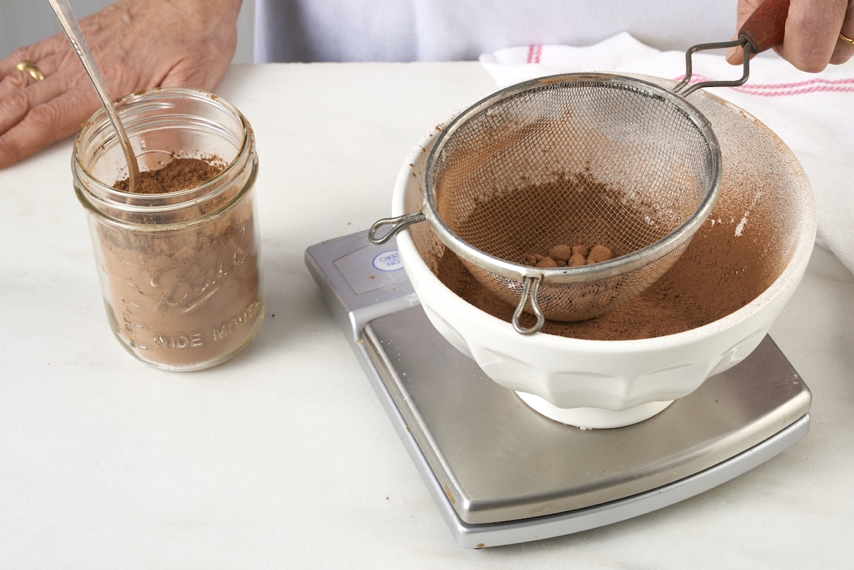 Chocolate Frosting via @kingarthurflour