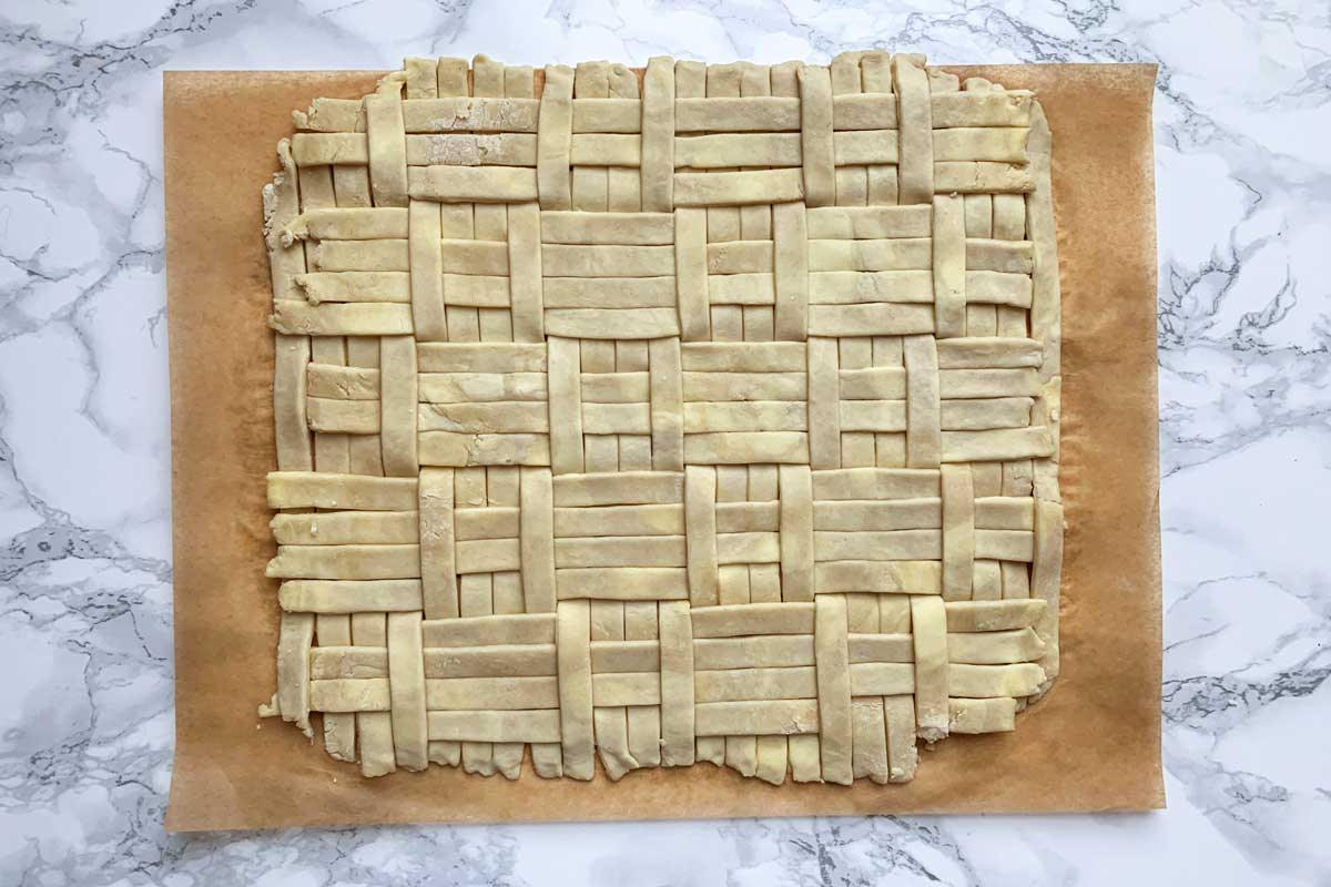 Fully quilted pie dough