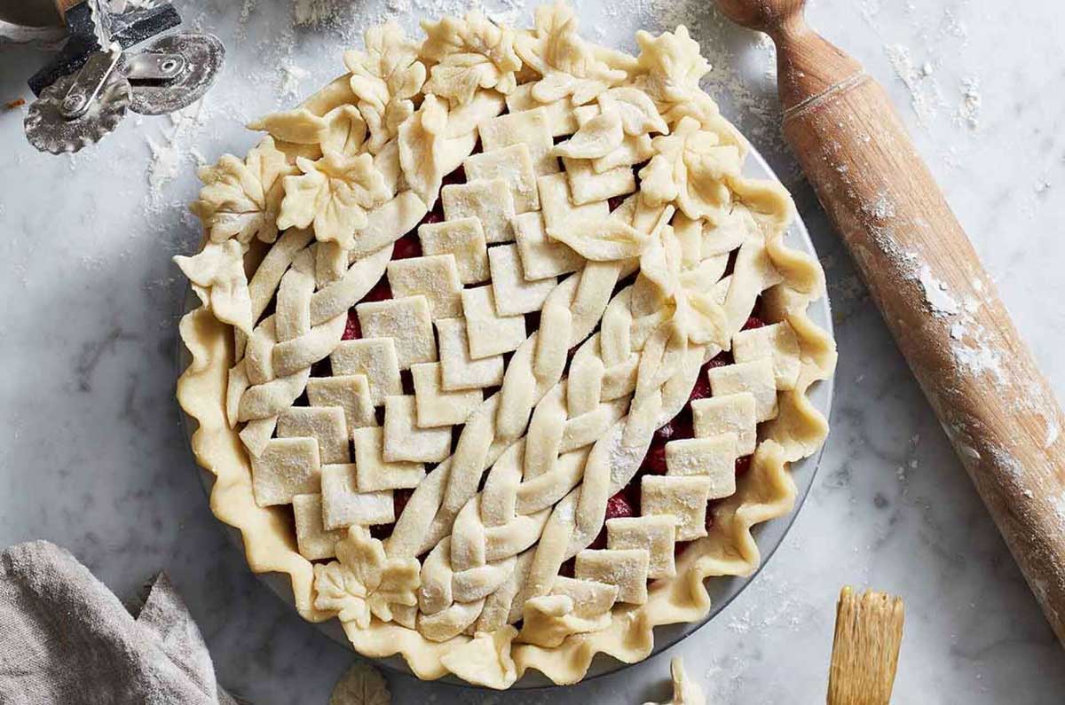 Unbaked pie, with braided design