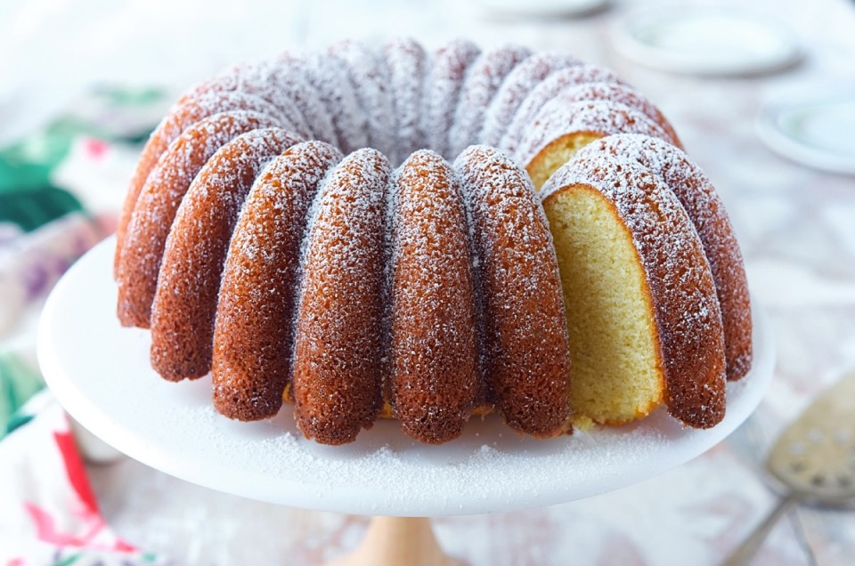 Classic Vanilla Bundt Cake via @kingarthurflour