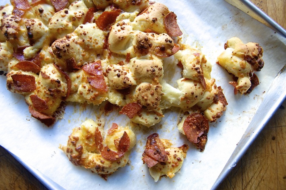 Pull-Apart Pizza via @kingarthurflour