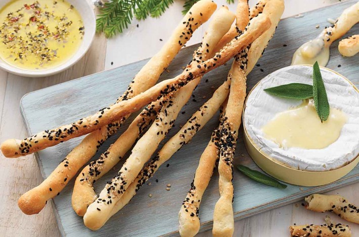 Thin 'n' Crunchy Italian Breadsticks (Grissini)