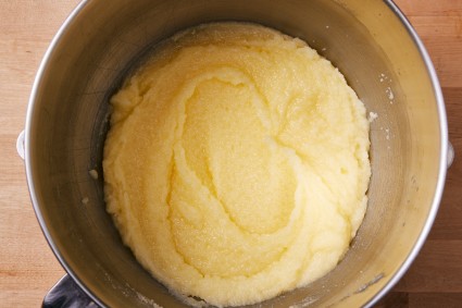 Sugar creamed with half-melted butter