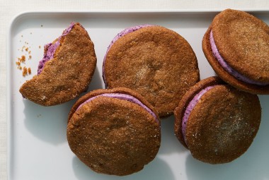 Ginger Molasses Cookies with Blueberry Filling